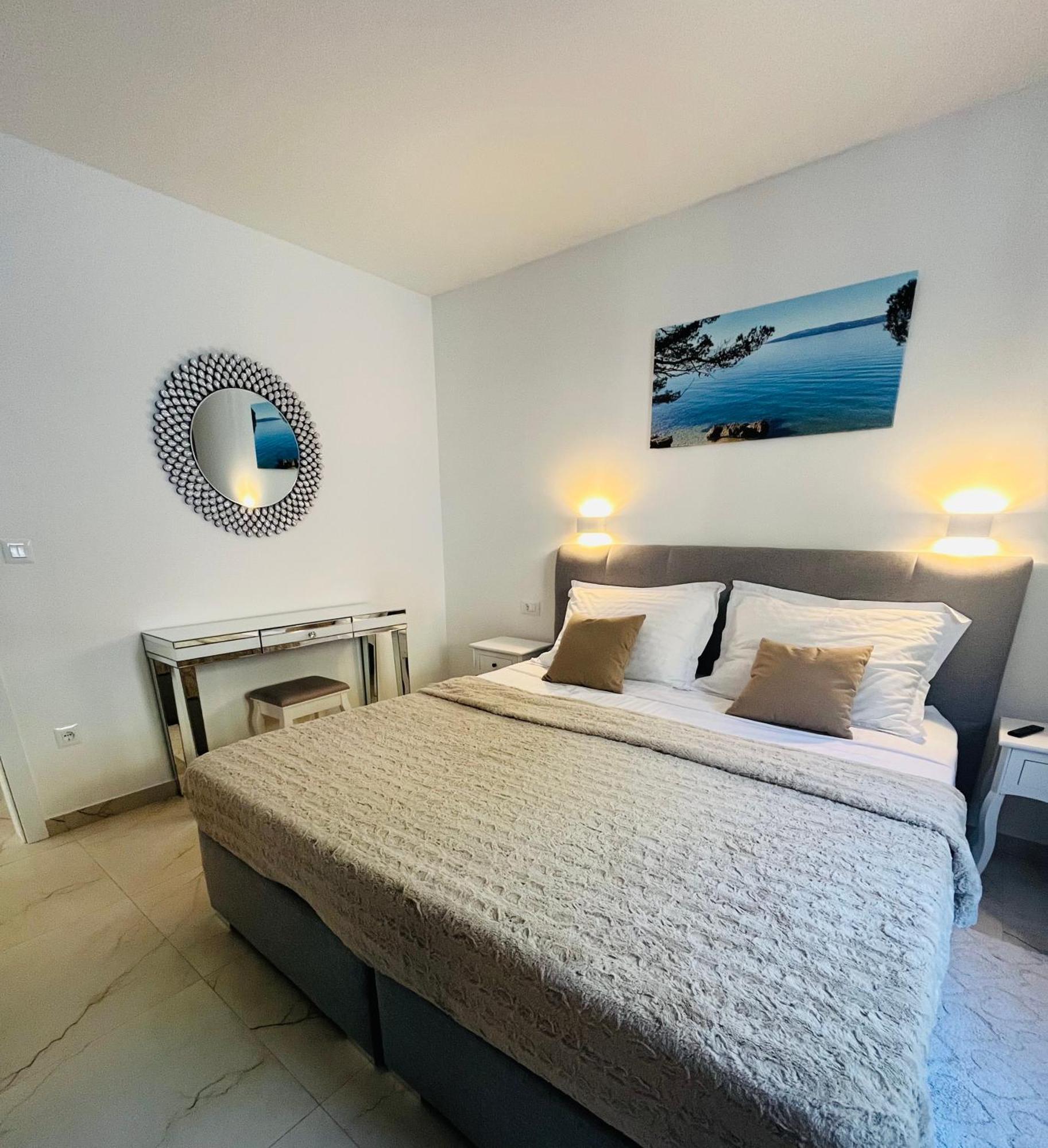 Leilighet Luxus App Rubin Mit Traumblick Pool Balkon Lift